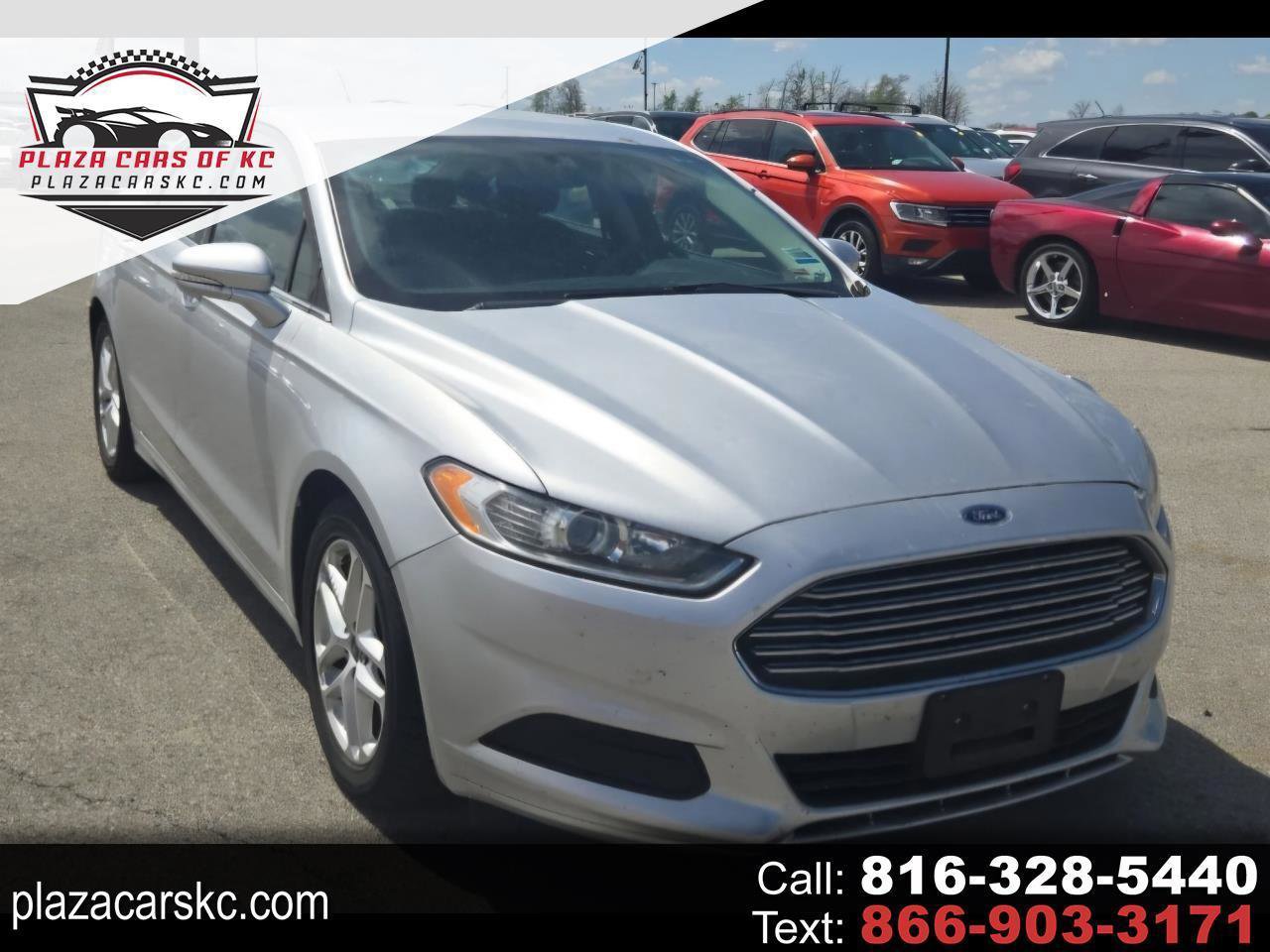Used 2016 Ford Fusion SE FWD image 1
