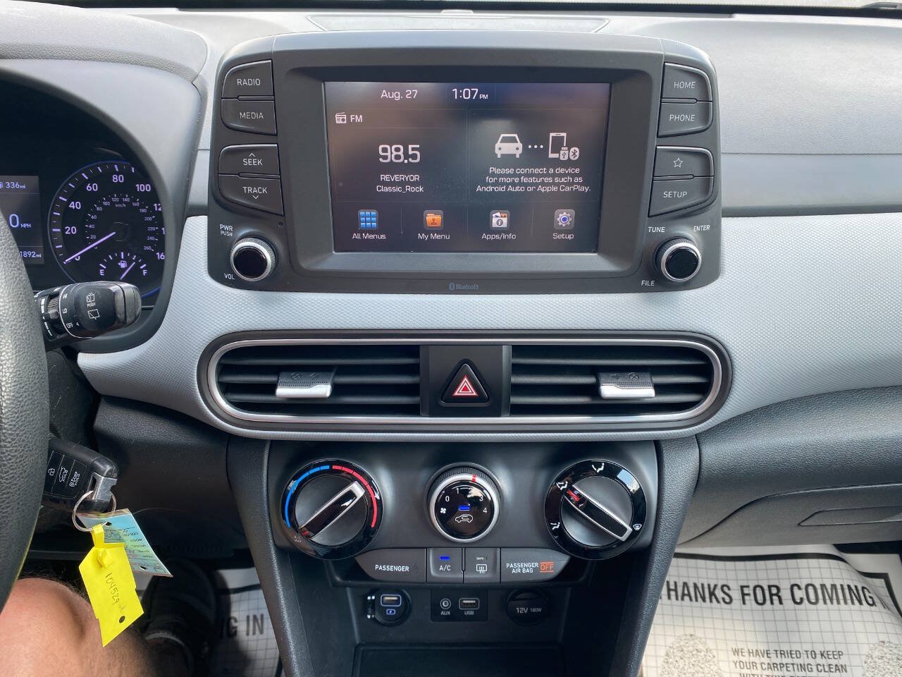 Used 2020 Hyundai Kona SE AWD/4WD image 15