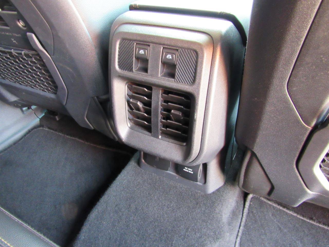 Used 2025 Ford Bronco Badlands AWD/4WD image 40