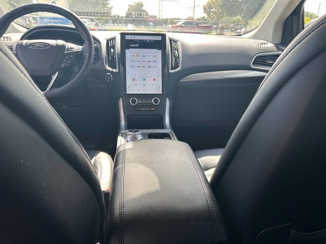Used 2024 Ford Edge SEL w/ Convenience Package AWD/4WD image 14