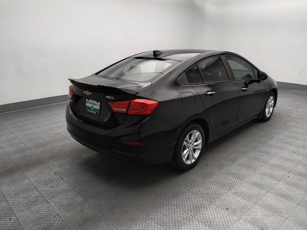 Used 2019 Chevrolet Cruze LS w/ LS Convenience Package FWD image 9