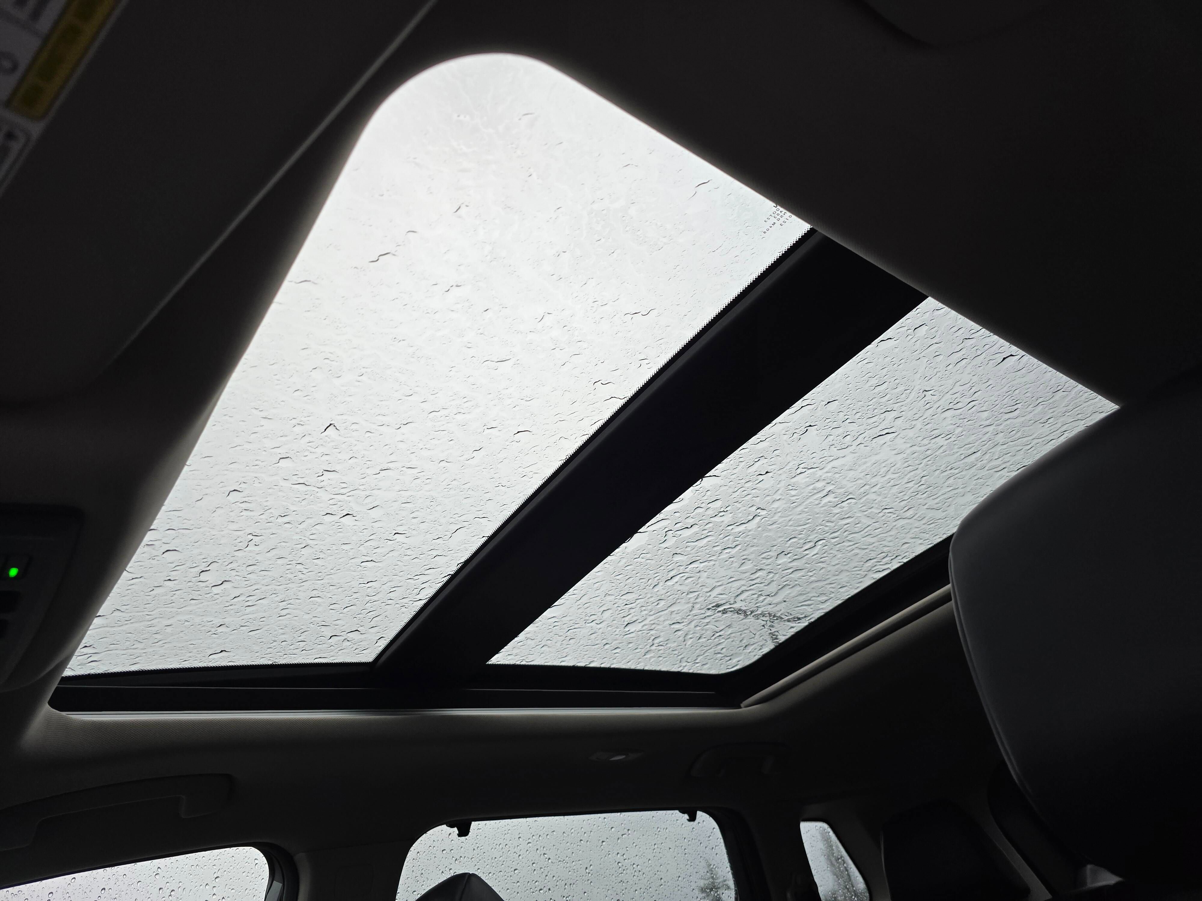 Used 2021 Nissan Rogue SV w/ Premium Package image 20