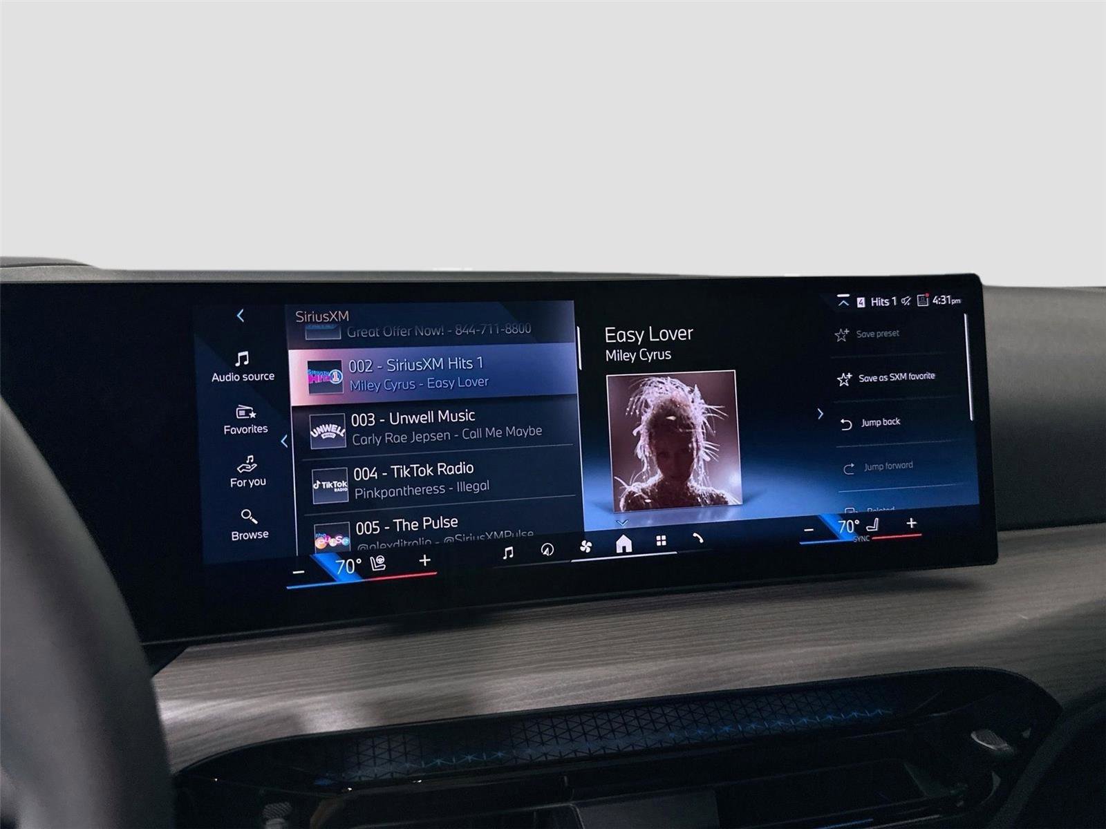 Used 2025 BMW i4 xDrive40i w/ Premium Package image 14