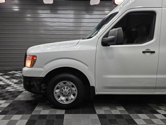 Used 2018 Nissan NV 2500 SV RWD image 33