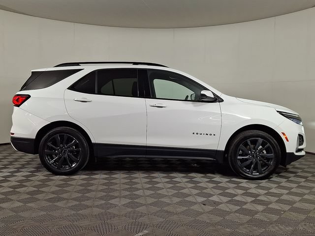Used 2023 Chevrolet Equinox RS AWD/4WD image 10