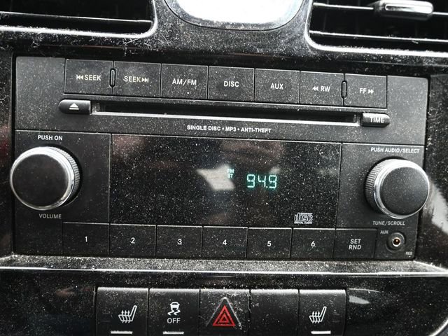 Used 2013 Chrysler 200 LX image 18