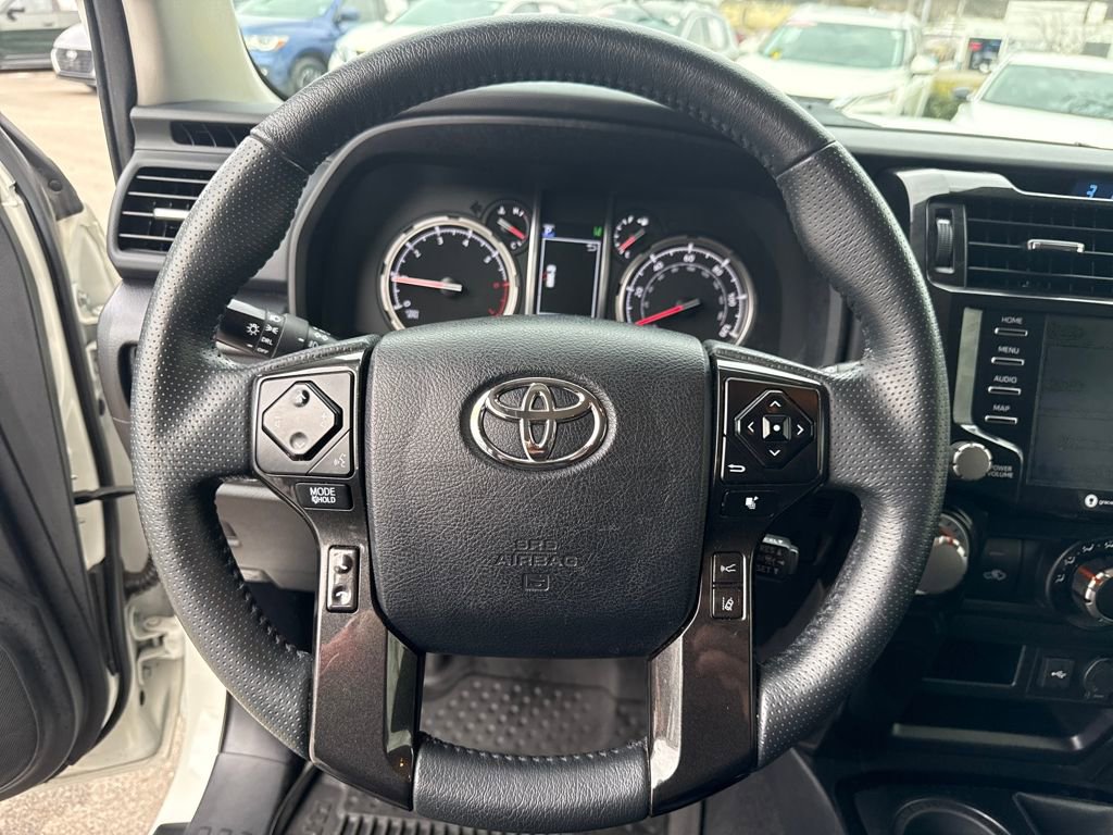 Used 2021 Toyota 4Runner Venture image 17