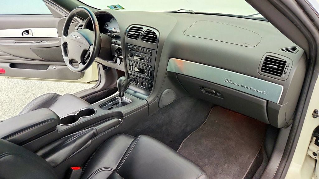 Used 2002 Ford Thunderbird RWD image 21