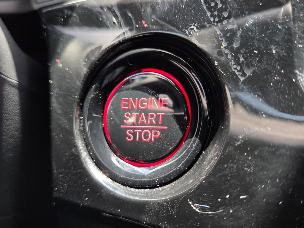 Certified 2025 Honda Civic Sport image 32