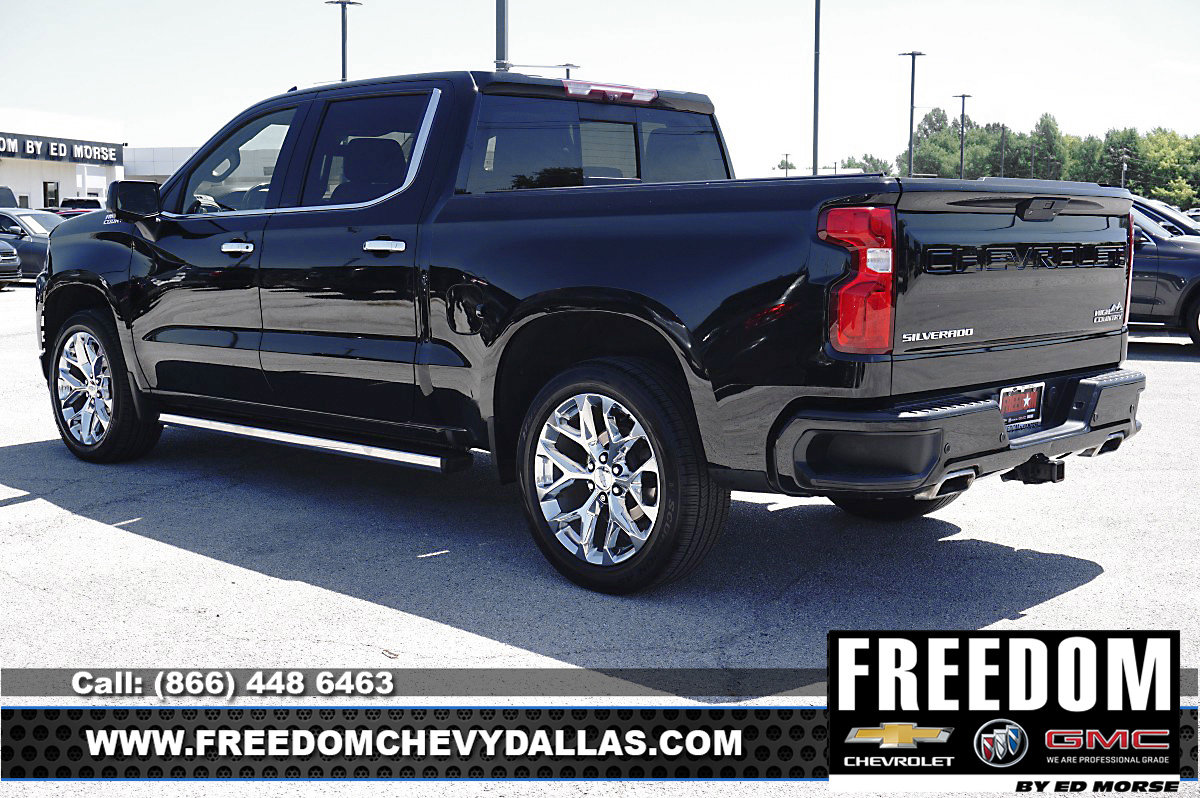 Certified 2021 Chevrolet Silverado 1500 High Country w/ Technology Package image 3
