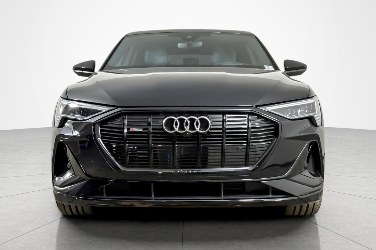 Used 2023 Audi e-tron Prestige AWD/4WD image 8
