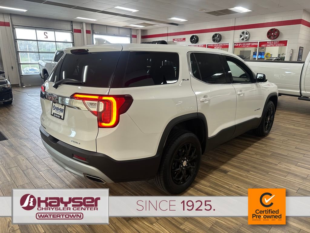 Used 2022 GMC Acadia SLE w/ LPO, Floor Liner Package AWD/4WD image 5