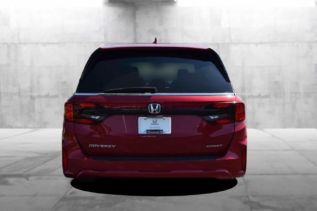 Used 2025 Honda Odyssey Sport-L image 6