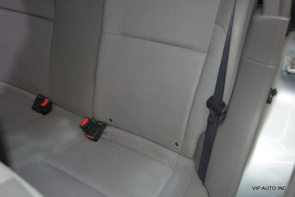 Used 2004 Subaru Forester 2.5X AWD/4WD image 25