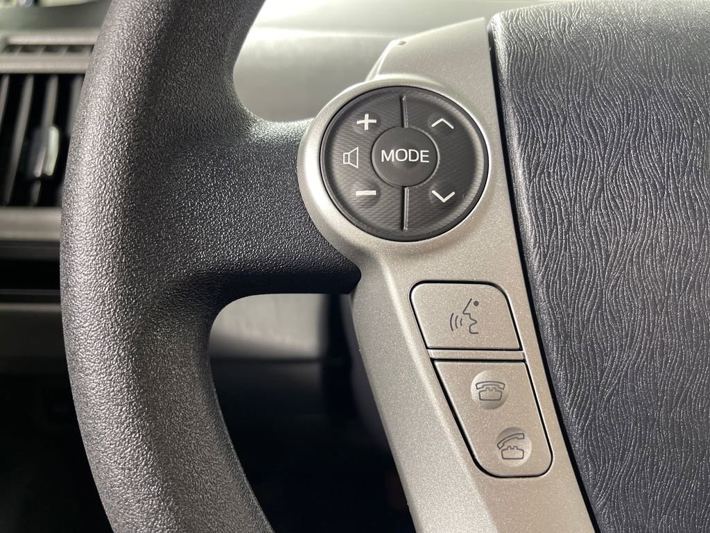 Used 2012 Toyota Prius V Five image 26