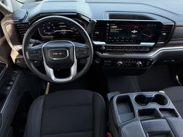 Used 2024 GMC Sierra 2500 SLE w/ SLE Value Package; AWD/4WD image 13