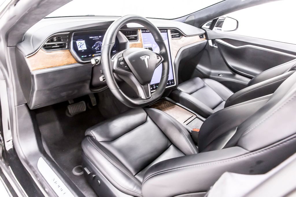 Used 2020 Tesla Model S Long Range AWD/4WD image 31