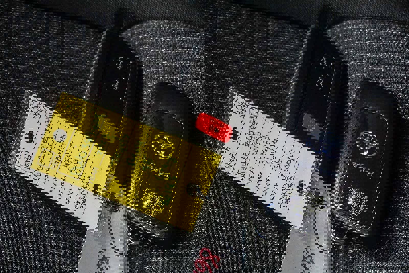 Certified 2023 Toyota RAV4 SE image 31