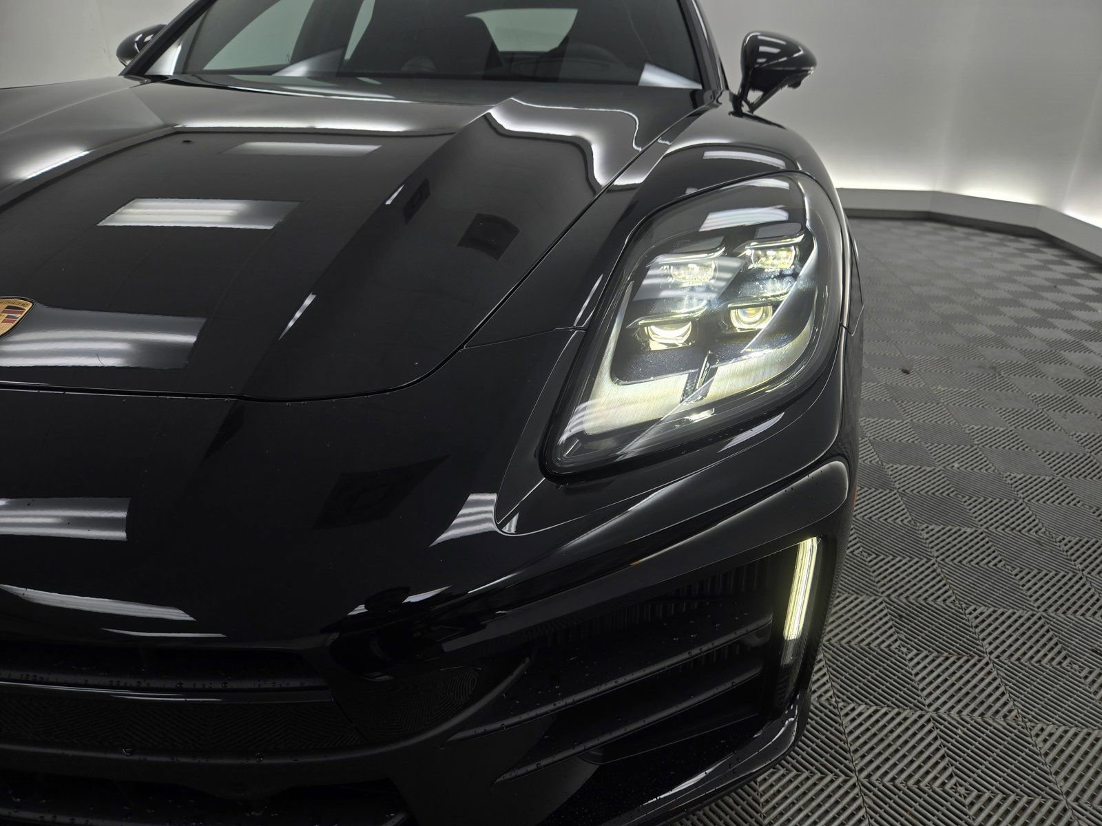 New 2026 Porsche Panamera image 28
