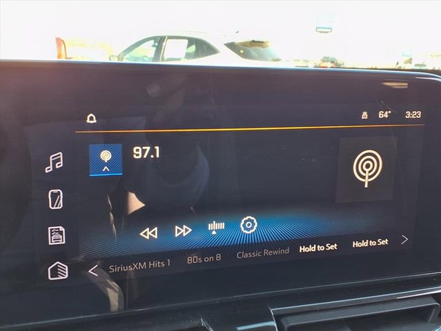 Used 2025 Chevrolet TrailBlazer LT AWD/4WD image 18