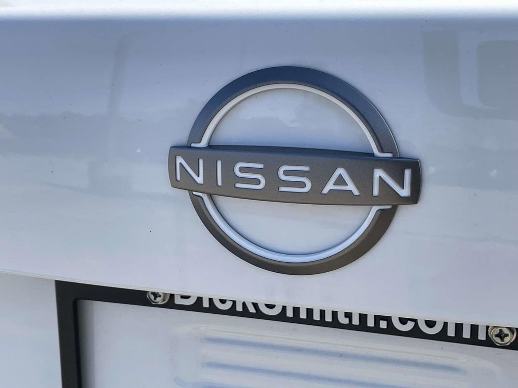 Used 2025 Nissan Sentra S image 8