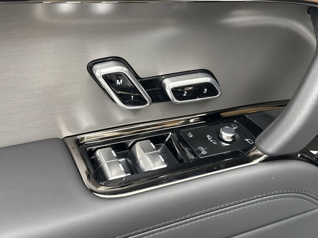 New 2026 Land Rover Range Rover Sport Dynamic SE image 22