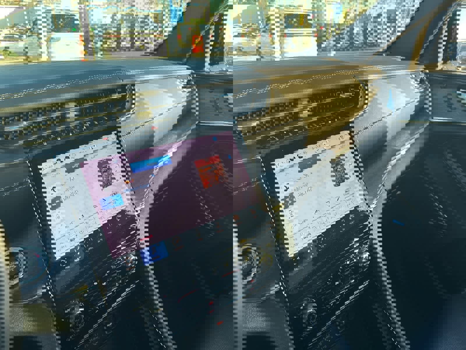 Used 2023 Jeep Grand Cherokee Overland w/ Adv Protech Group III image 48