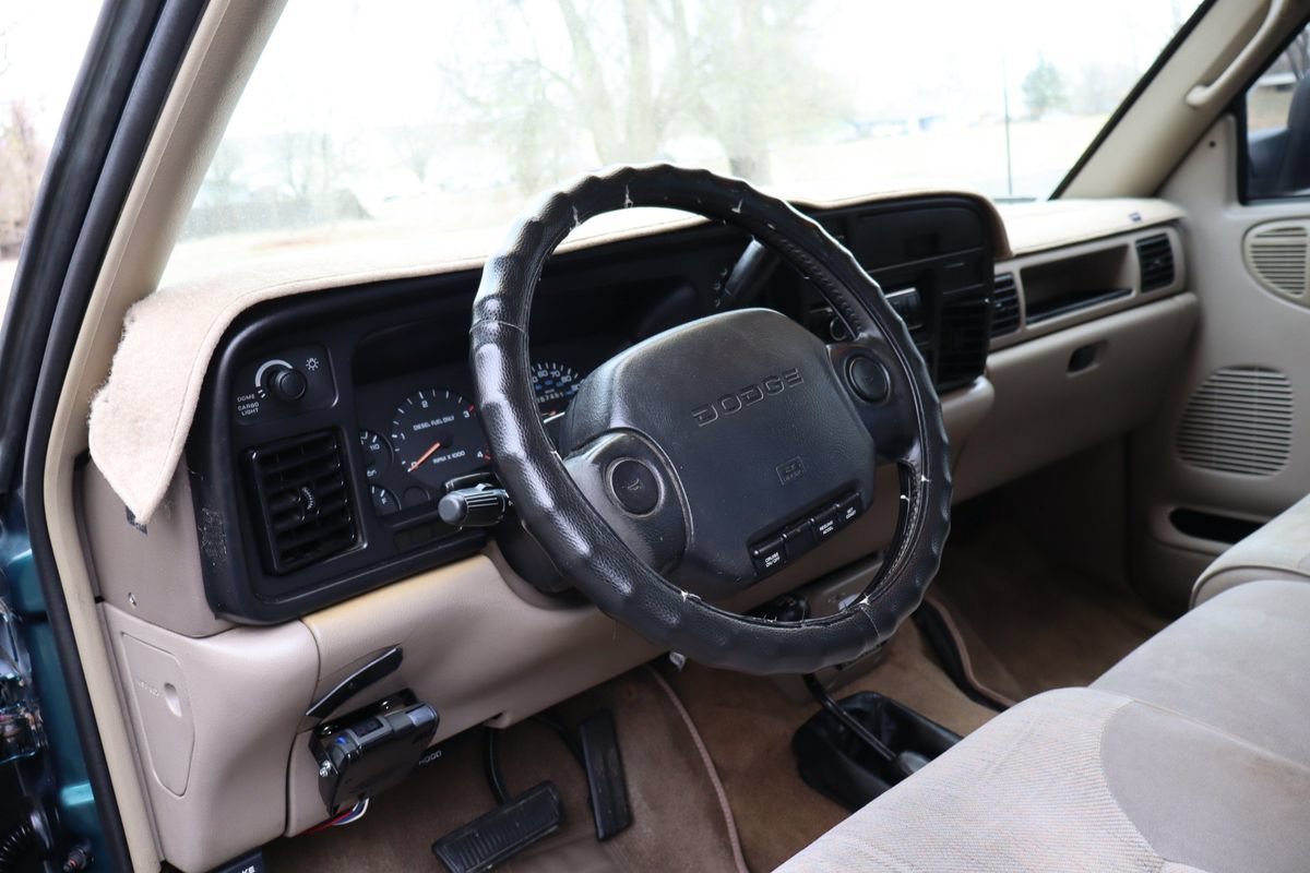 Used 1996 Dodge Ram 2500 Truck 4x4 Club Cab image 15
