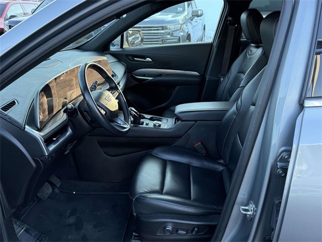 Used 2024 Cadillac XT4 Premium Luxury image 10