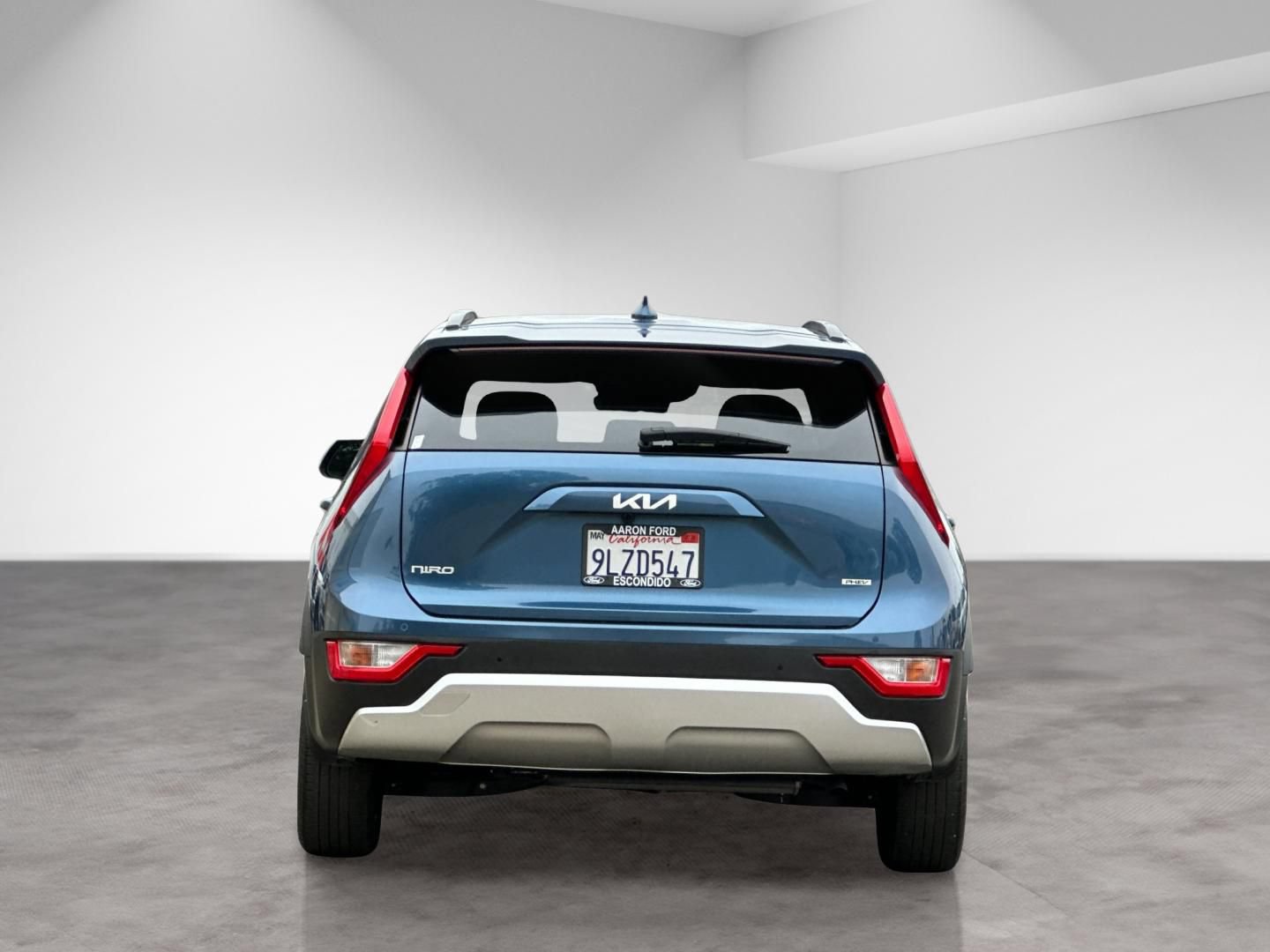 Used 2024 Kia Niro EX FWD image 5