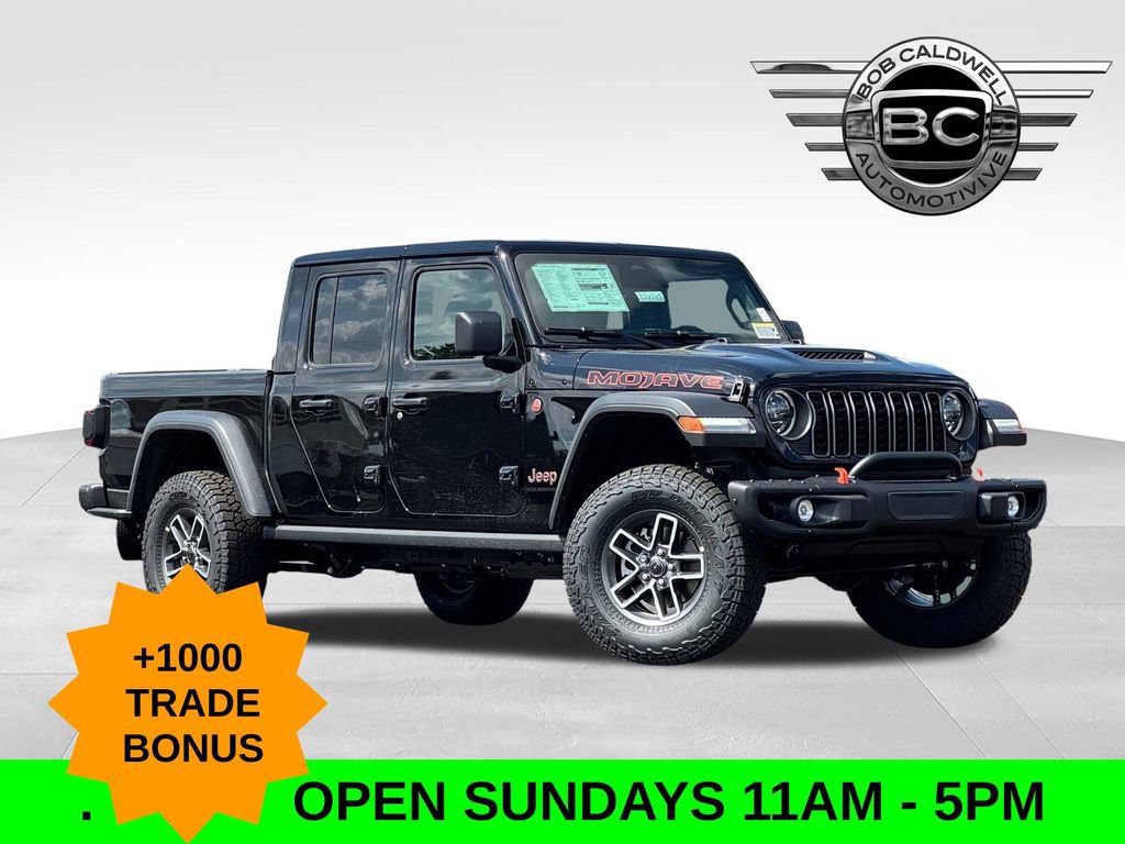 New 2026 Jeep Gladiator Mojave w/ Steel Bumper Group