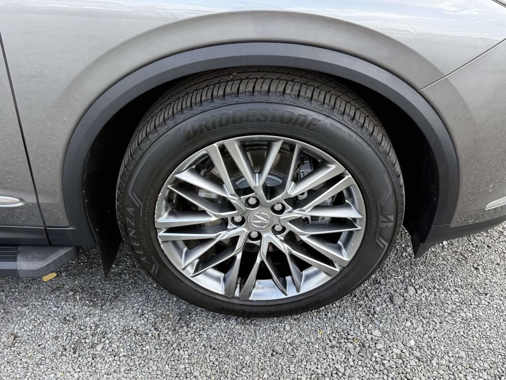 Used 2024 Acura MDX SH-AWD w/ Advance Package image 7