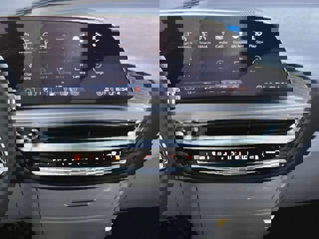 New 2026 Cadillac Lyriq Signature Luxury image 15