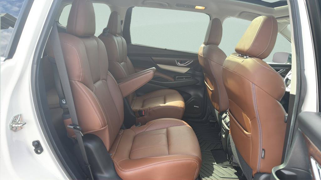 Used 2019 Subaru Ascent Touring w/ Popular Package #3 AWD/4WD image 33