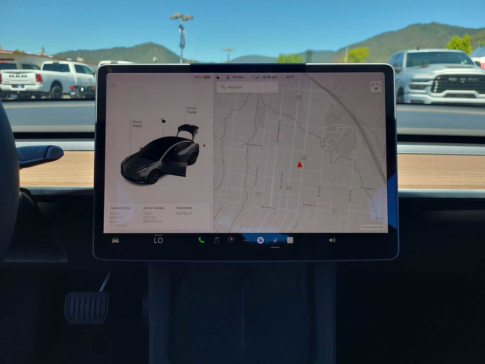 Used 2021 Tesla Model 3 Standard Range Plus RWD image 23
