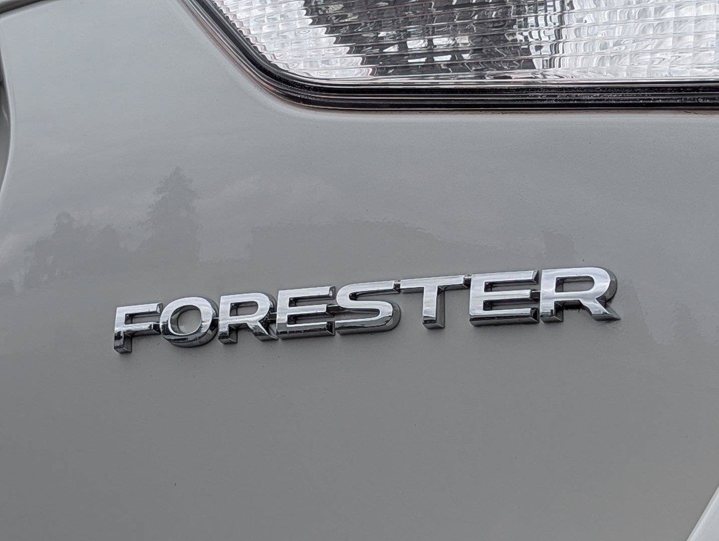 Used 2022 Subaru Forester 2.5i Limited AWD/4WD image 28
