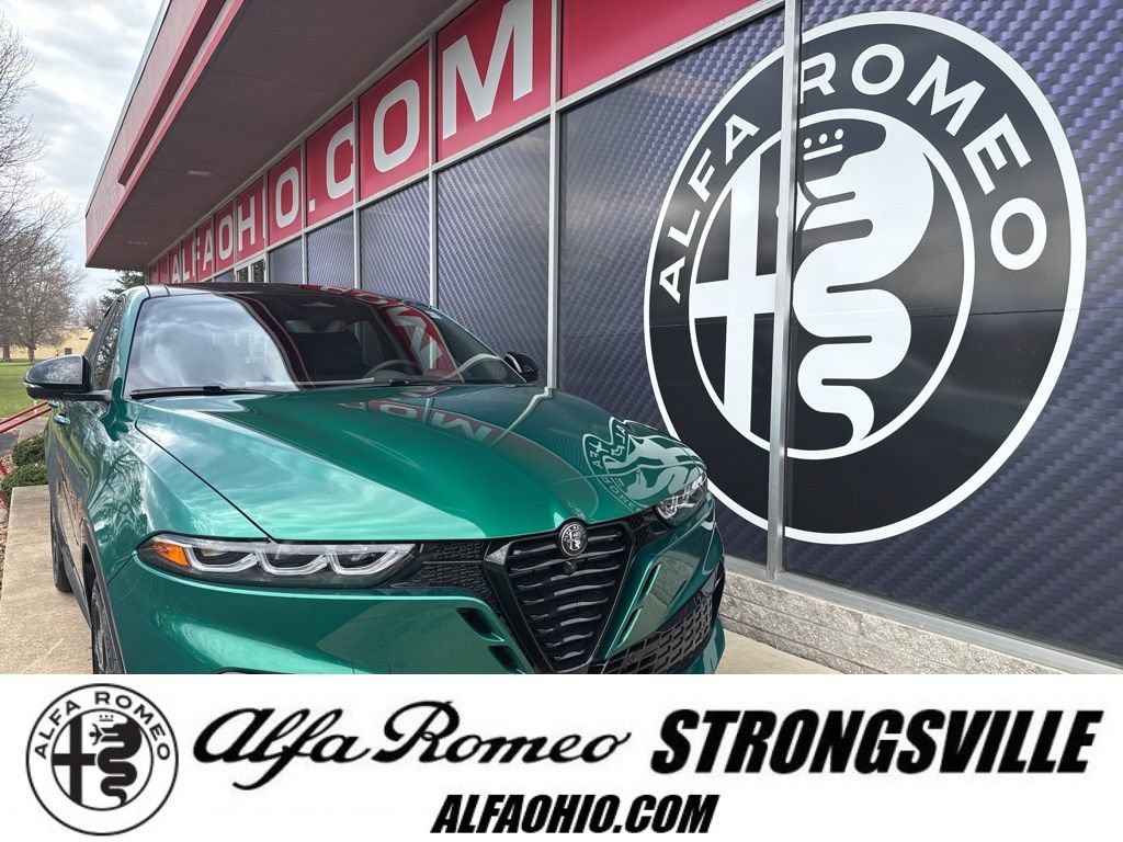 New 2026 Alfa Romeo Tonale w/ Quick Order Package 23H Volce AWD/4WD image 1