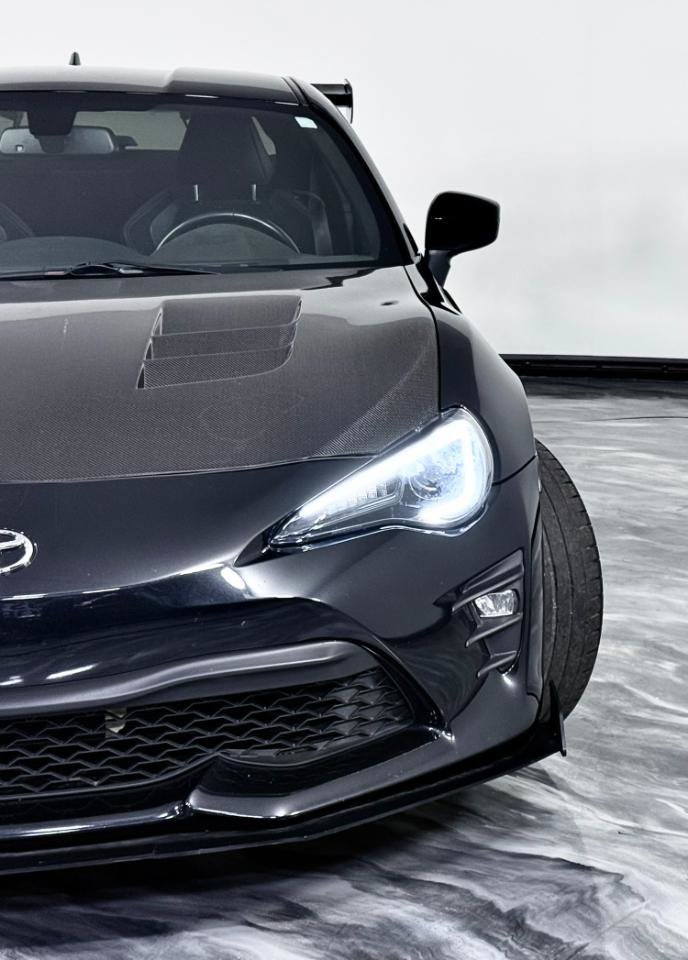 Used 2020 Toyota 86 RWD image 6