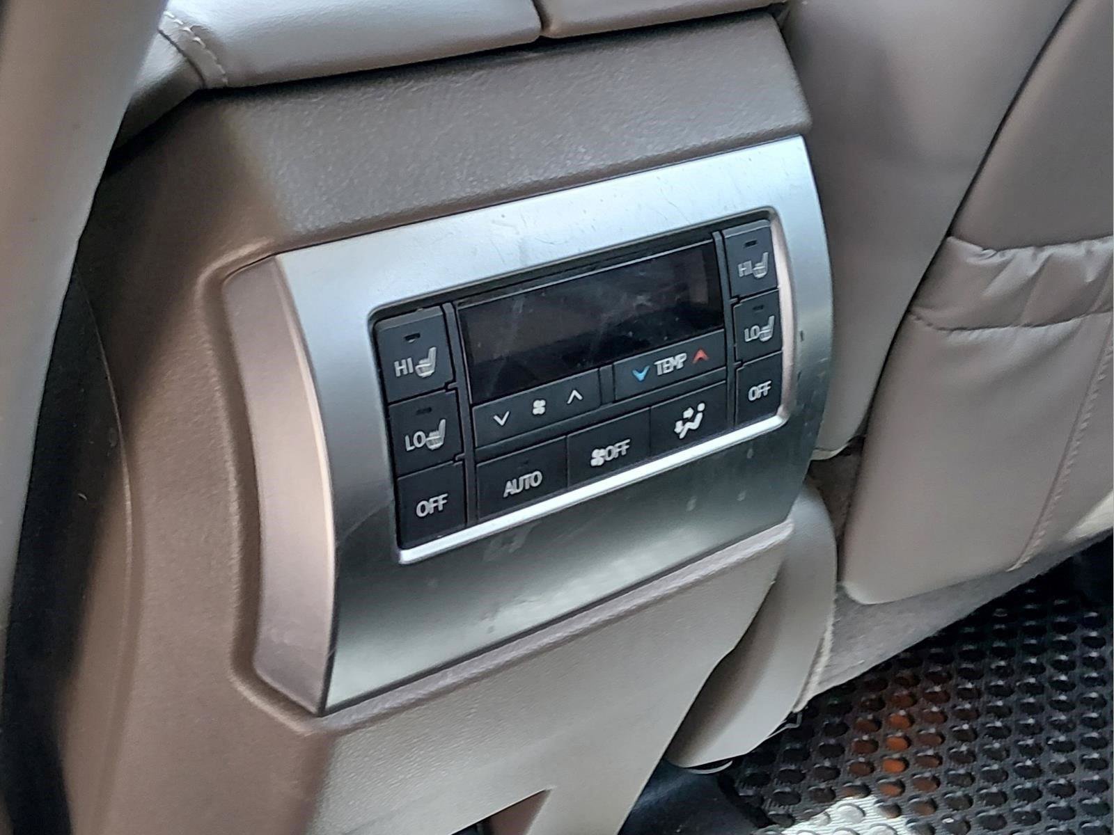 Used 2022 Lexus GX 460 Premium w/ Premium Package AWD/4WD image 14