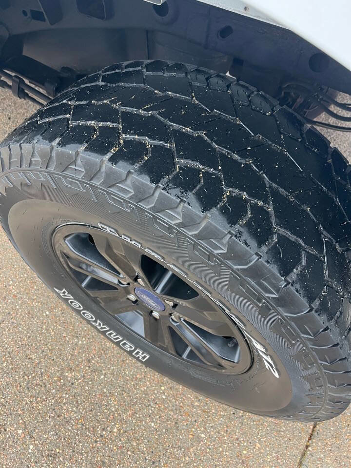 Used 2016 Ford F150 XLT w/ Trailer Tow Package image 17