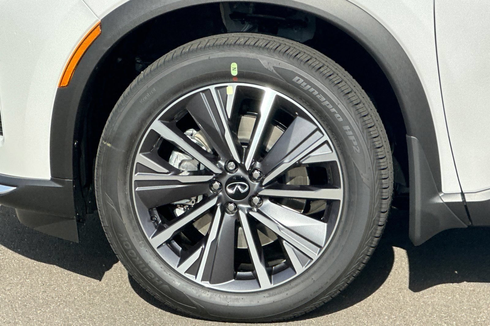 New 2027 INFINITI QX60 Luxe AWD/4WD image 32
