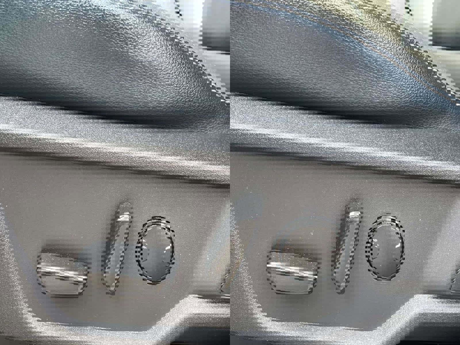 Used 2023 Ford Bronco Outer Banks image 14