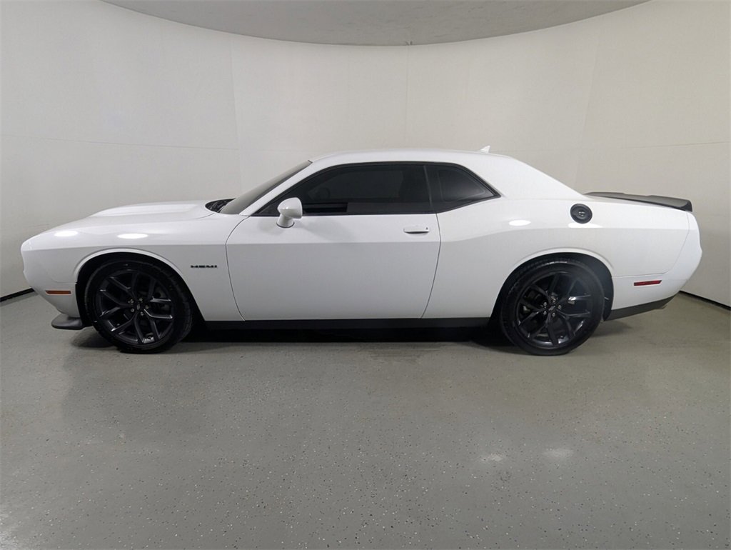 Used 2022 Dodge Challenger R/T w/ Plus Package image 4