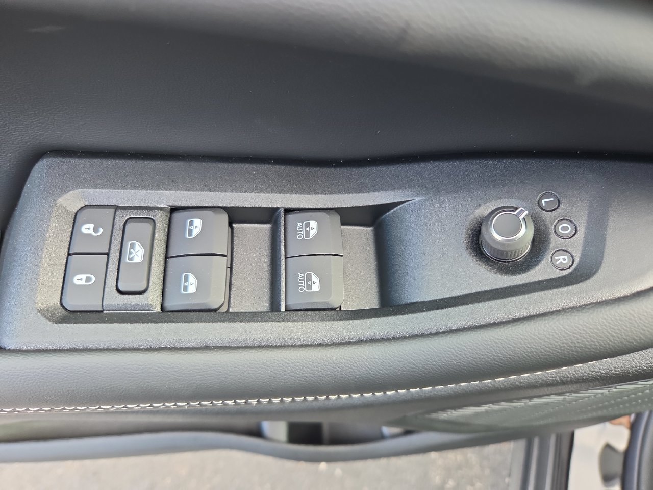 New 2026 Jeep Grand Cherokee L 4WD image 20