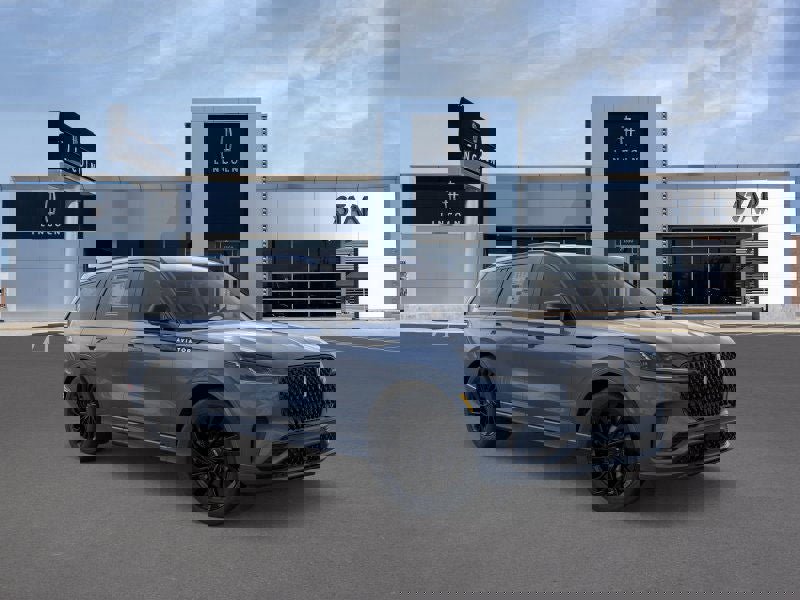 New 2026 Lincoln Aviator Reserve w/ Jet Appearance Package image 7