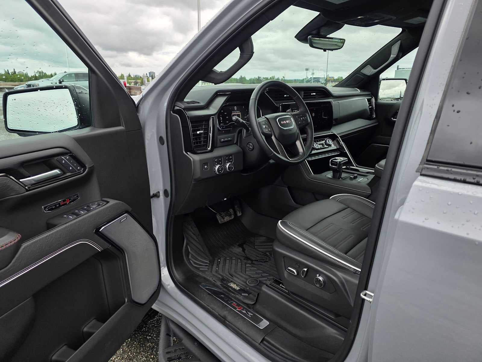 Certified 2024 GMC Sierra 1500 AT4X w/ AT4X AEV Edition AWD/4WD image 18