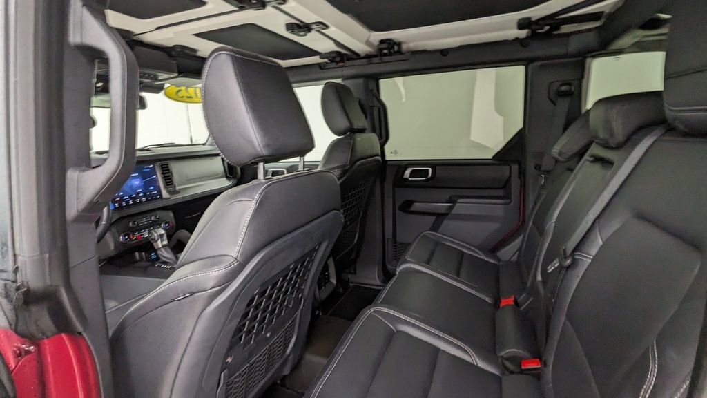 Certified 2025 Ford Bronco Badlands image 34