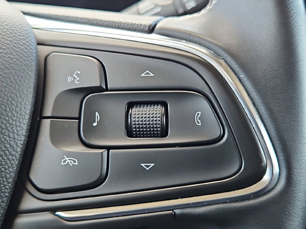 Used 2024 Buick Encore GX Sport Touring AWD/4WD image 23