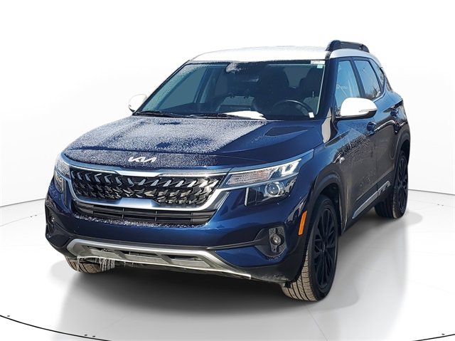 Certified 2023 Kia Seltos Nightfall Edition image 2