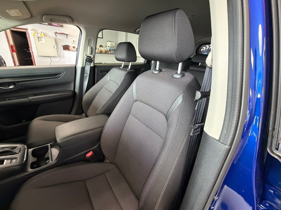 Used 2025 Honda CR-V LX image 18